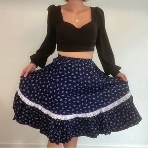 Vintage ‘80s Handmade Ditsy Calico Purple Lace Floral Prairie Circle Skirt